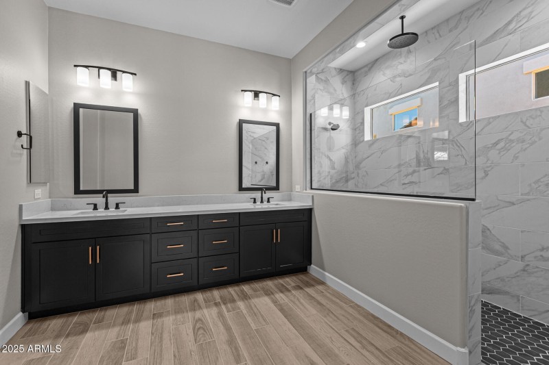 Homesite3089-010