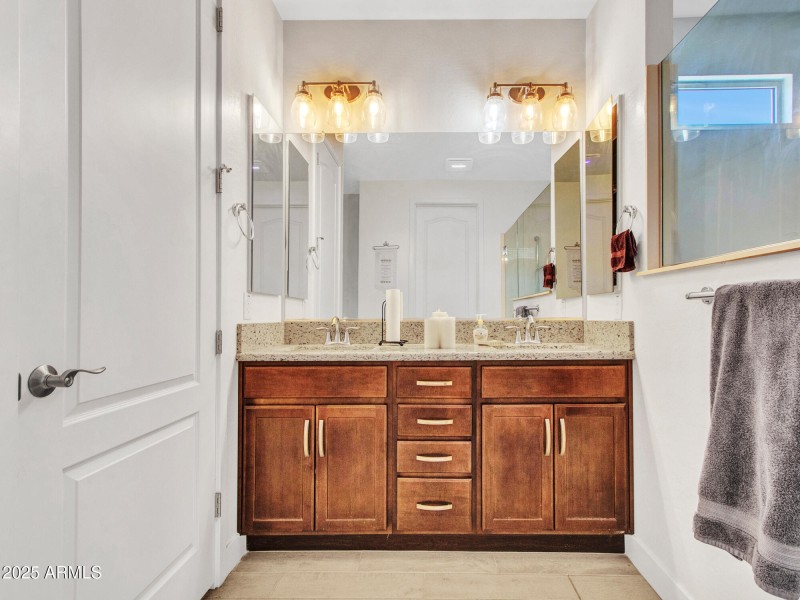 Double Vanity