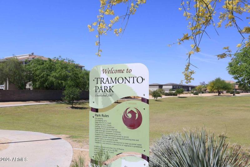 Tramonto Park sign