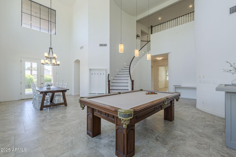 012_Pool Table