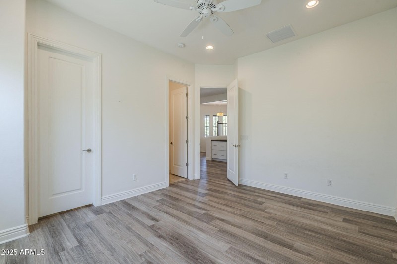 027_Guest Room 2