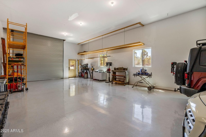 2335VoyagerCir-Overgaard-AZ-39