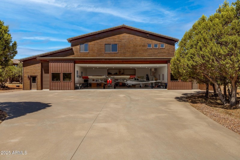 2335VoyagerCir-Overgaard-AZ-41
