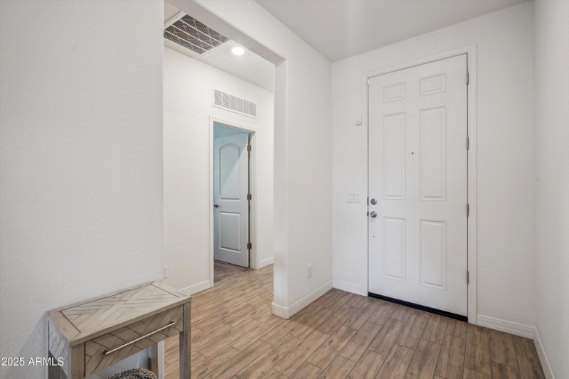 06-Foyer