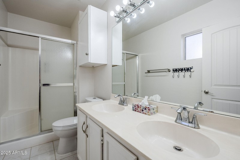 Owners' Bathroom