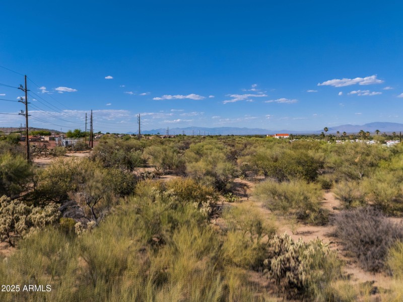 33-web-or-mls-Belltower Dr-33