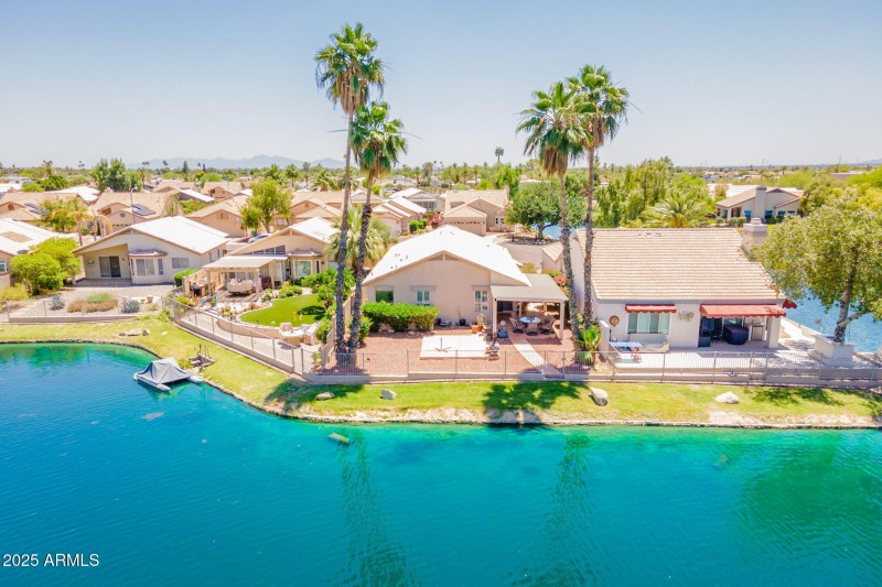 10-web-or-mls-Tonopah-10
