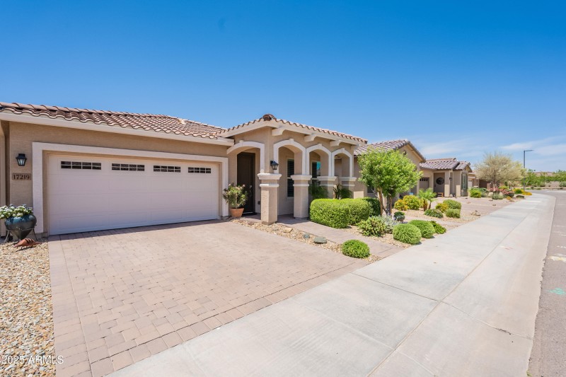 006 Front of Home 17219 W La Luz Rd