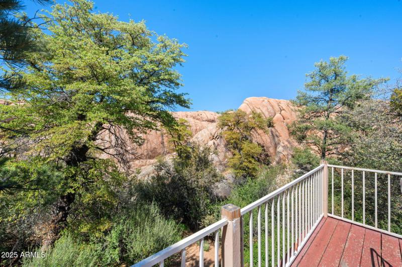 23-Back Deck Views (2)