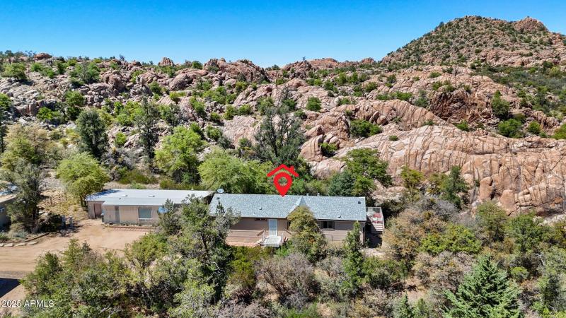 25-Aerial Front with Pin