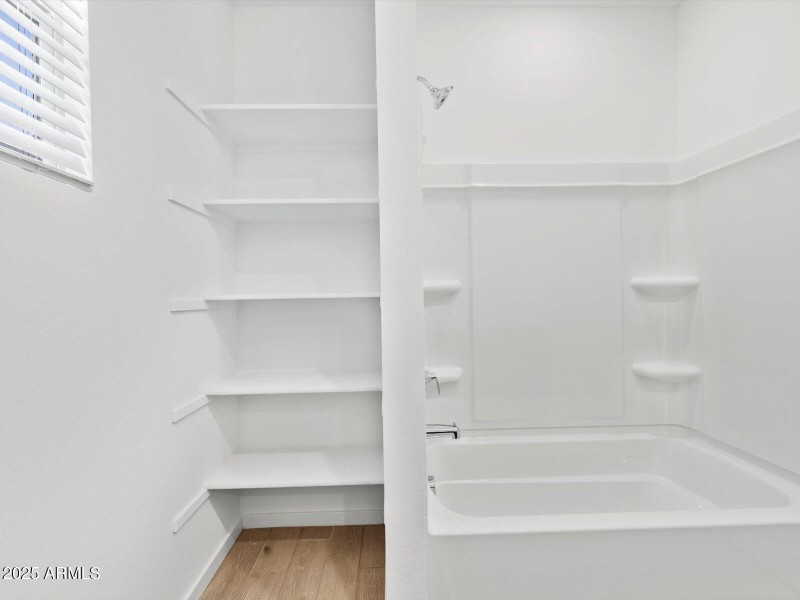 Bath 2 Storage