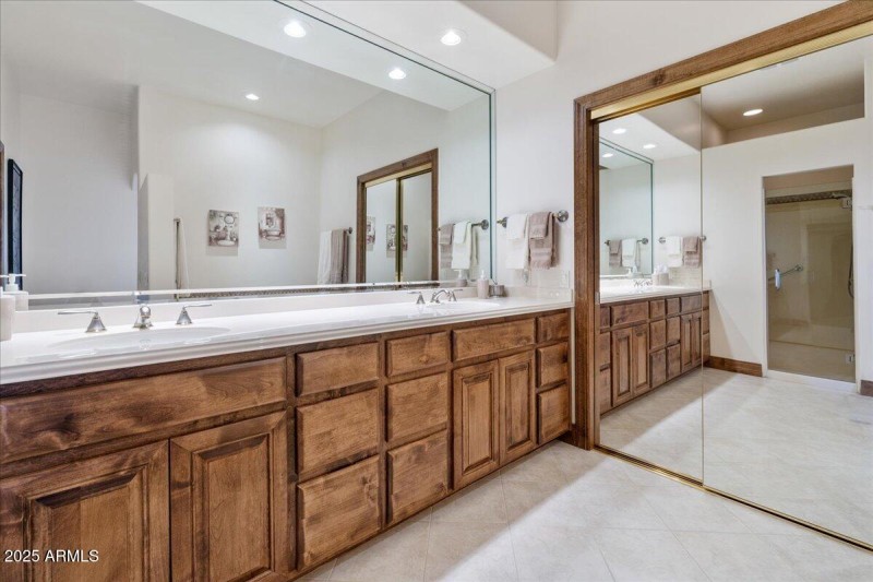 29-Bathroom 3