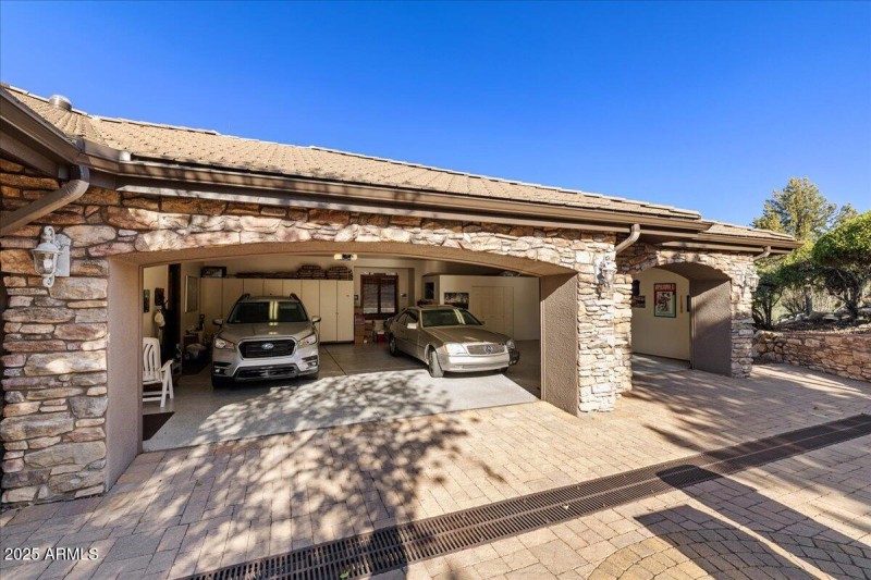 46-Garage