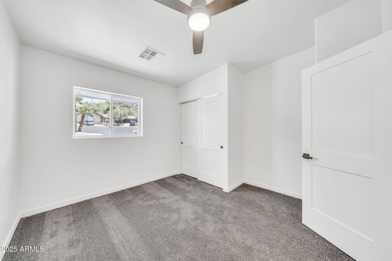 8436 N 13th Pl-30
