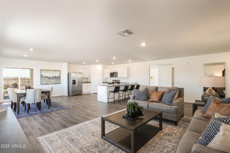 Cross Creek Ranch Model GR, Kitchen and