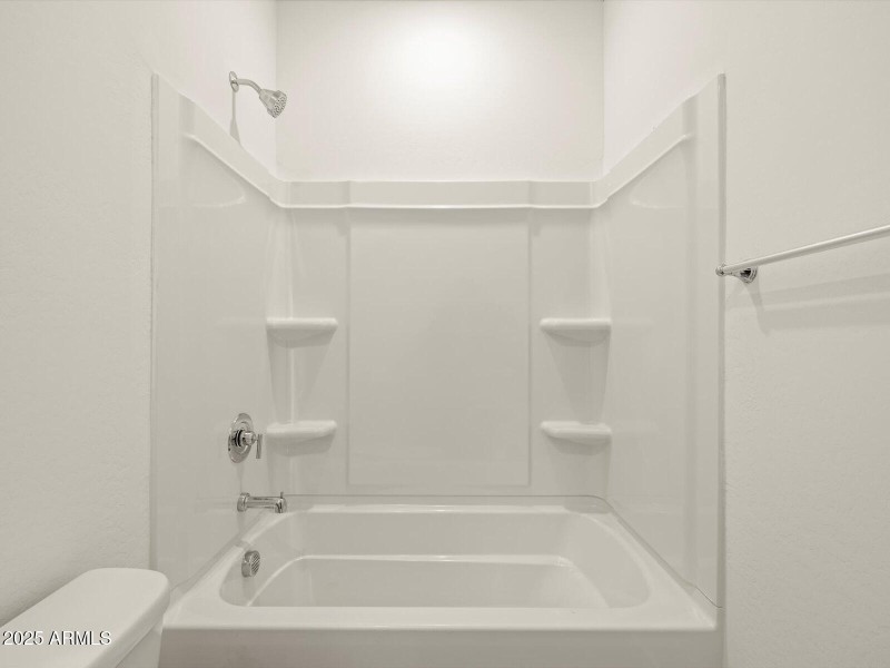 Bath 3 in bed 4
