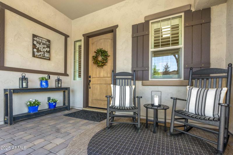 7-web-or-mls-707-lunar-view-way
