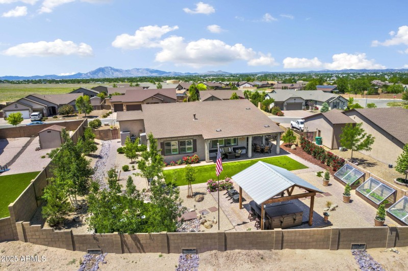 42-web-or-mls-707-lunar-view-way