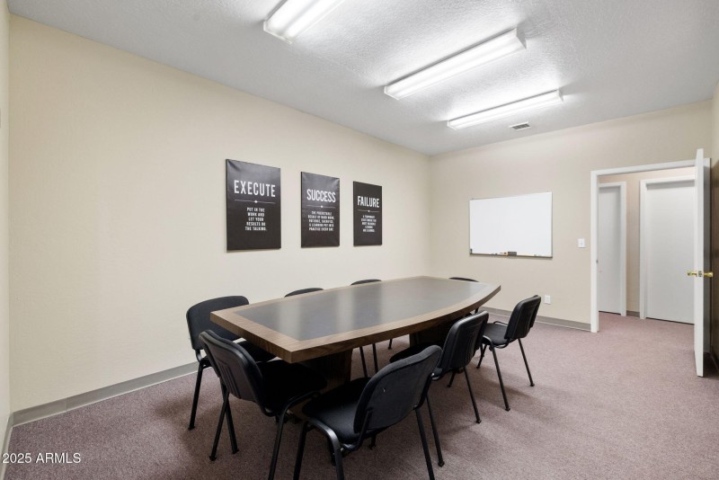 8556 CONFERENCE RM