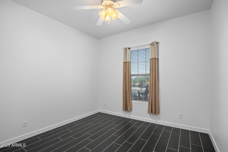 18-web-or-mls-_TMR5828