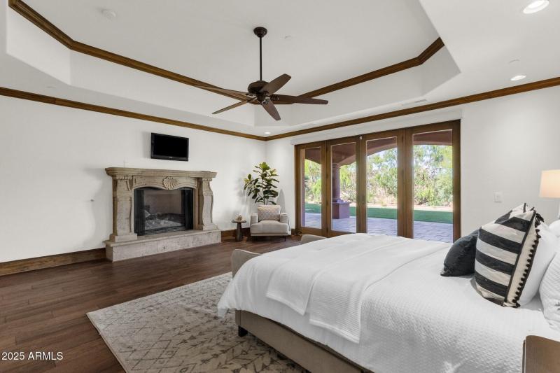 026_Primary Bedroom II