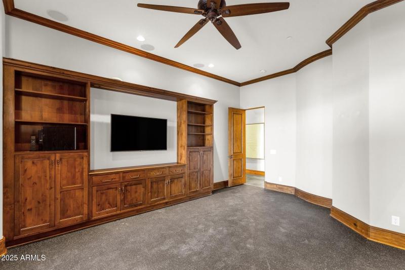 039_Office Or 4th Bedroom