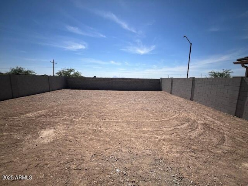 Lot31-backyard