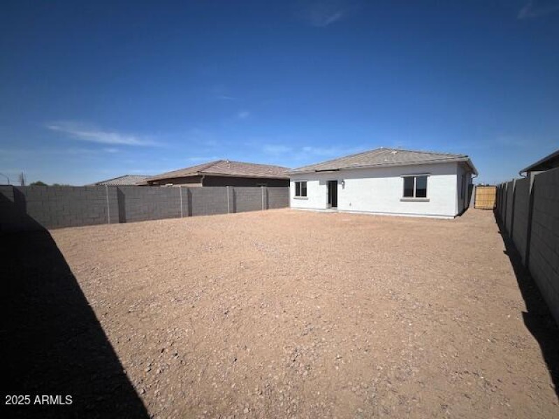 Lot31-backyard2