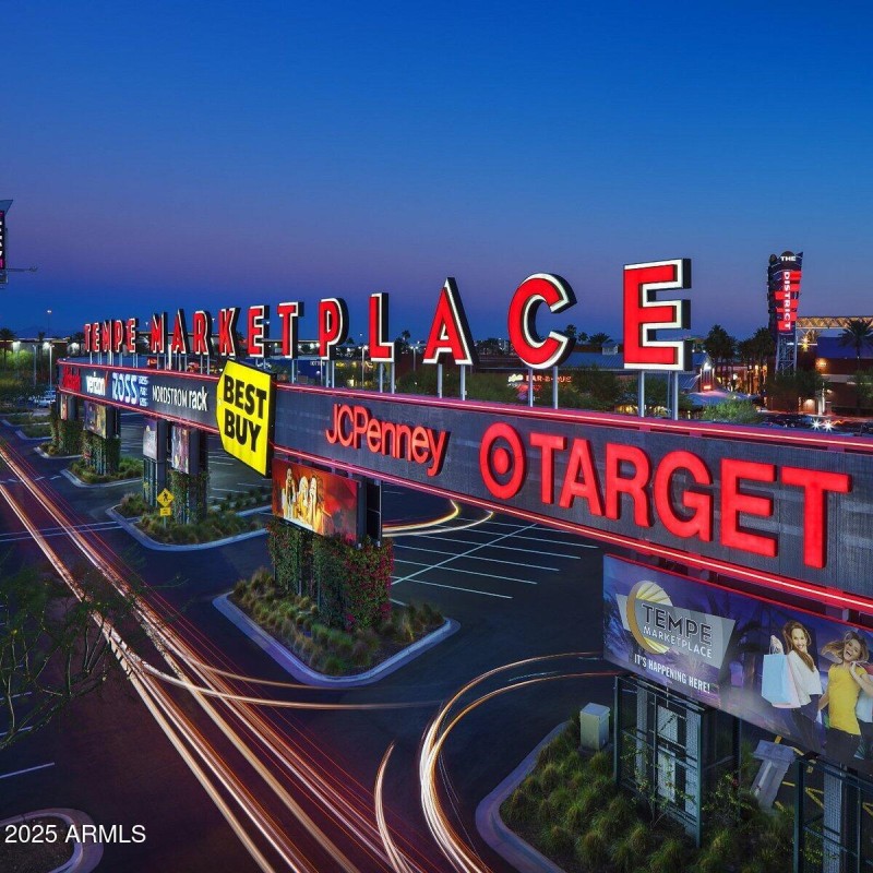 with-over-100-shops-and