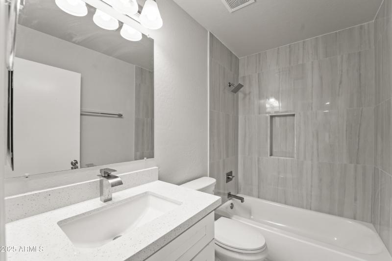 11215 W Heatherbrae Dr-30