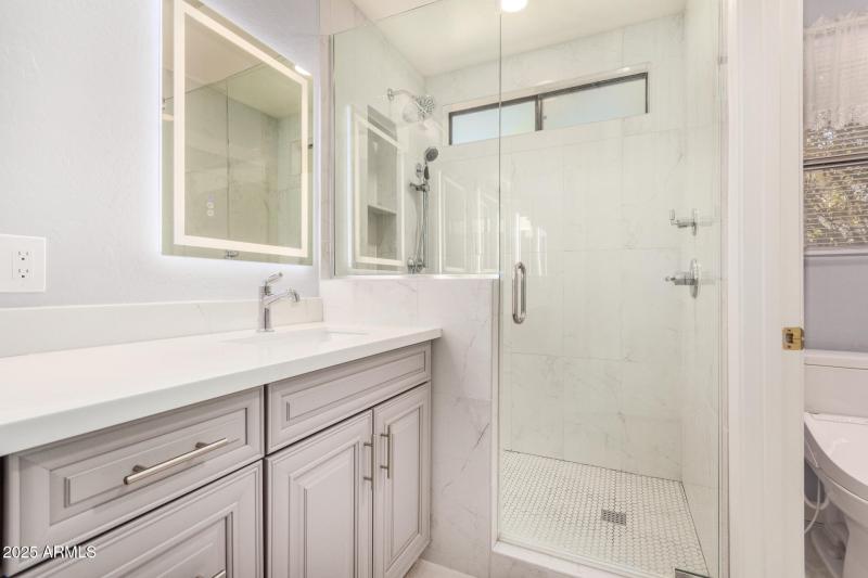 Primary bath 2