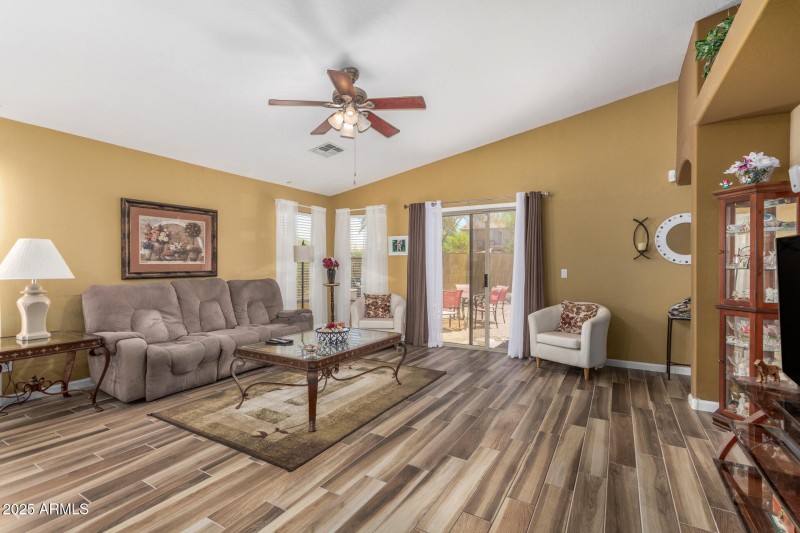 Livingroom 1