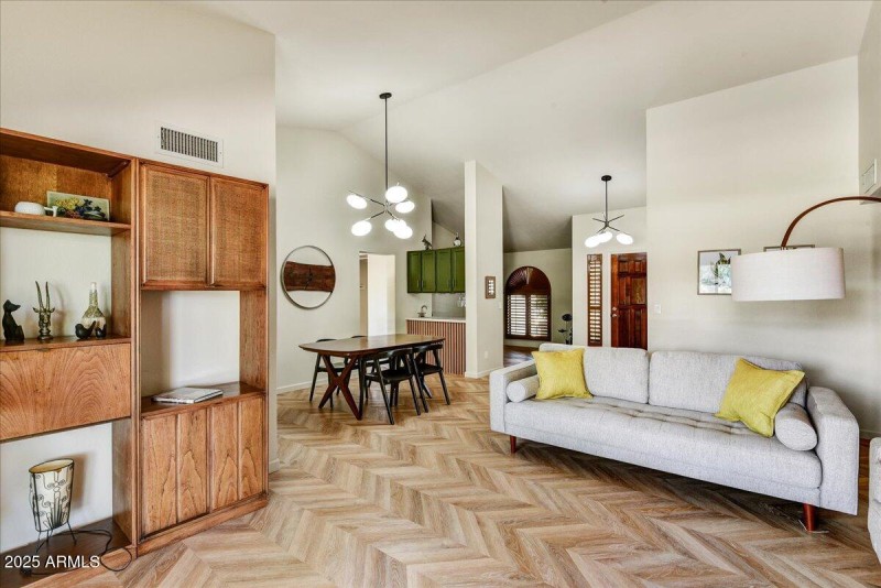 04-Great Room