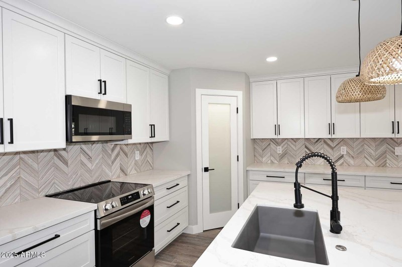 Kitchen-Range