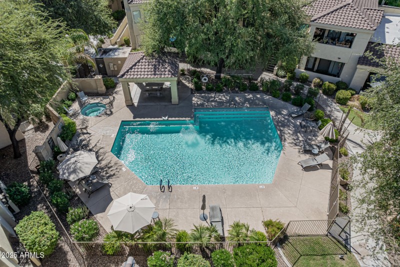 Community Pool & Spa