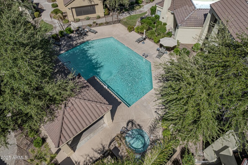 Community Pool & Spa