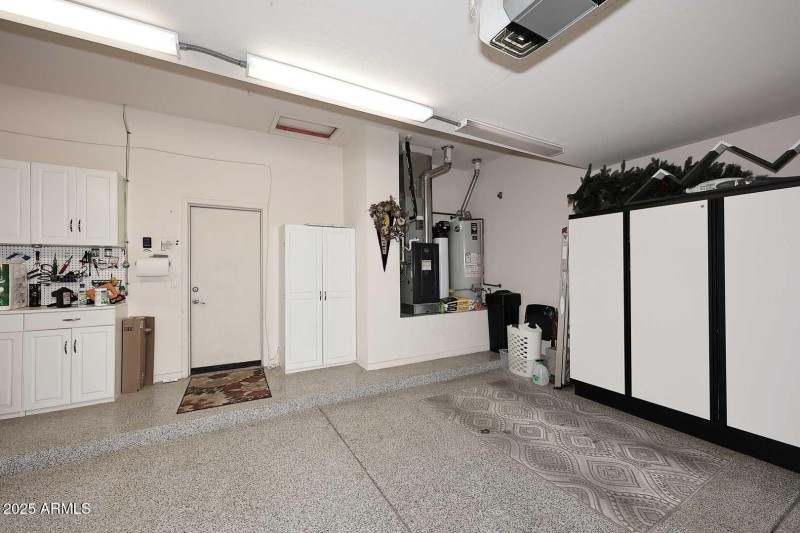 Epoxy Garage-Storage