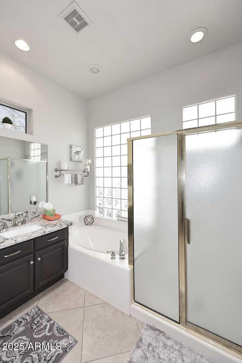 Primary Bath-Garden Tub