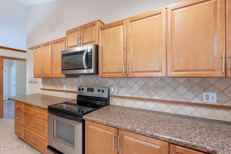 10-web-or-mls-51st-10