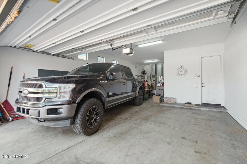 3 Car Tandem Garage