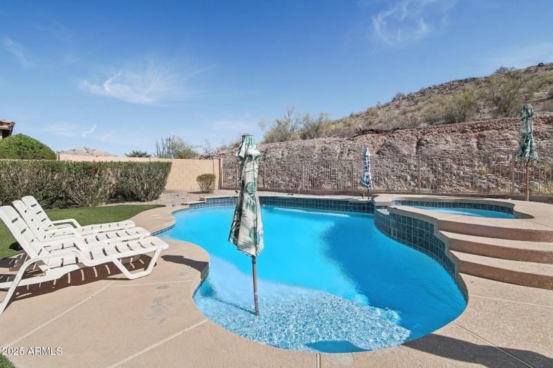 Pool/Spa Combo