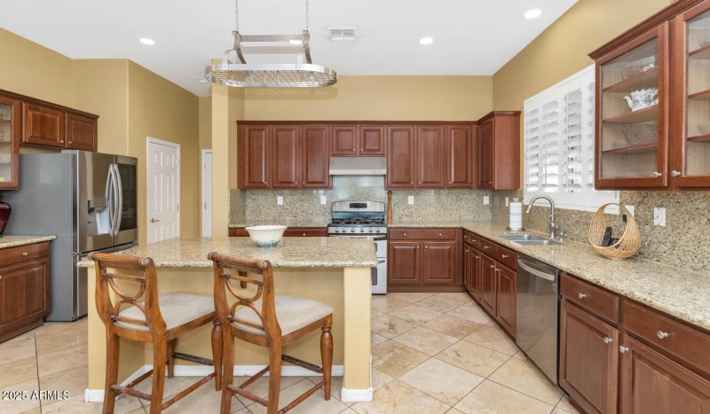 Lots of Cabinets