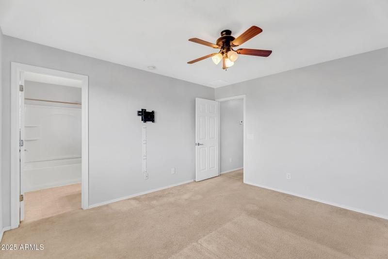 25-web-or-mls-8071 W Georgetown Way-27