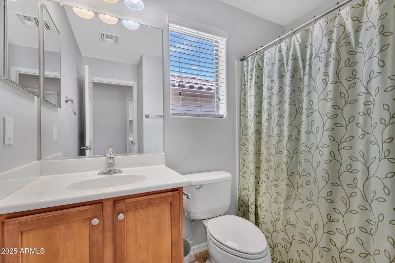 28-web-or-mls-8071 W Georgetown Way-20