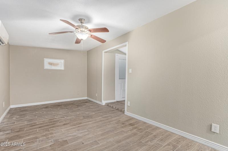 GUEST HOME BEDROOM