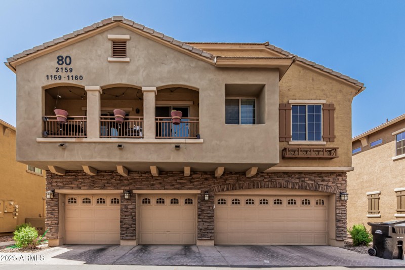 25 Greenfield