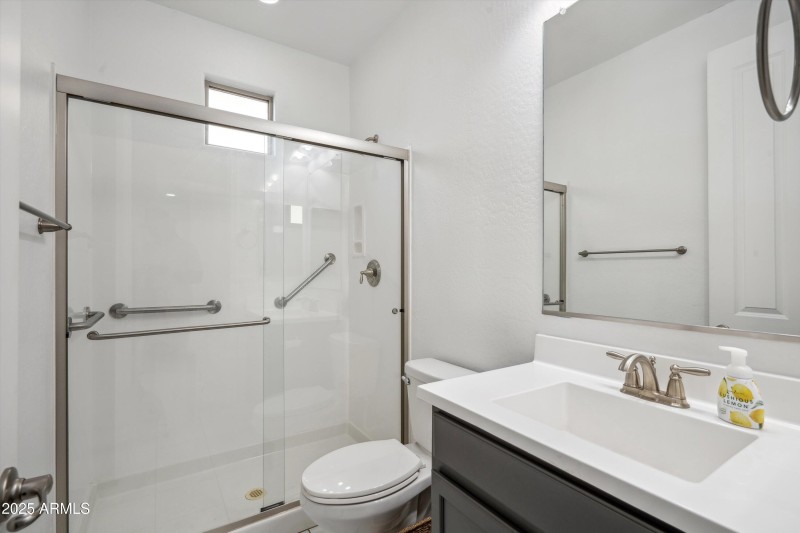 Bedroom 4 ensuite