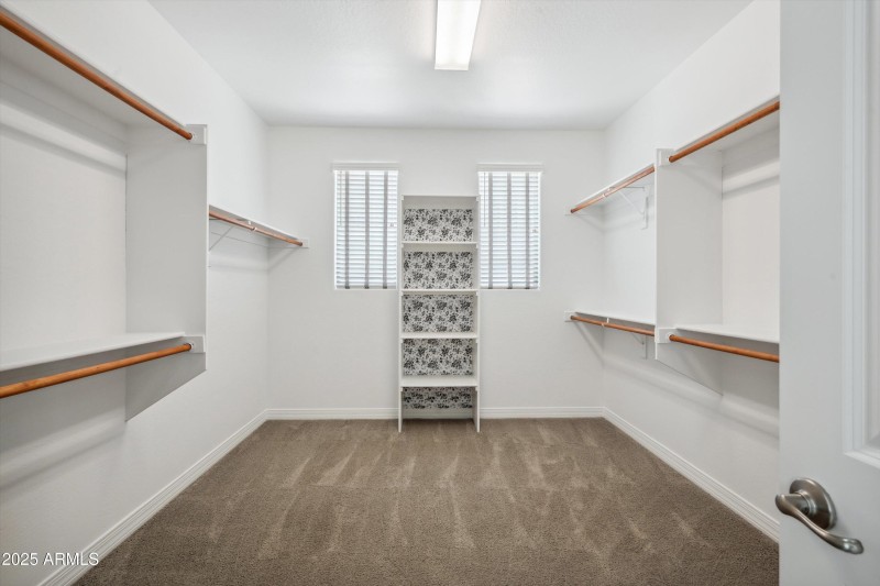 32-Primary Closet
