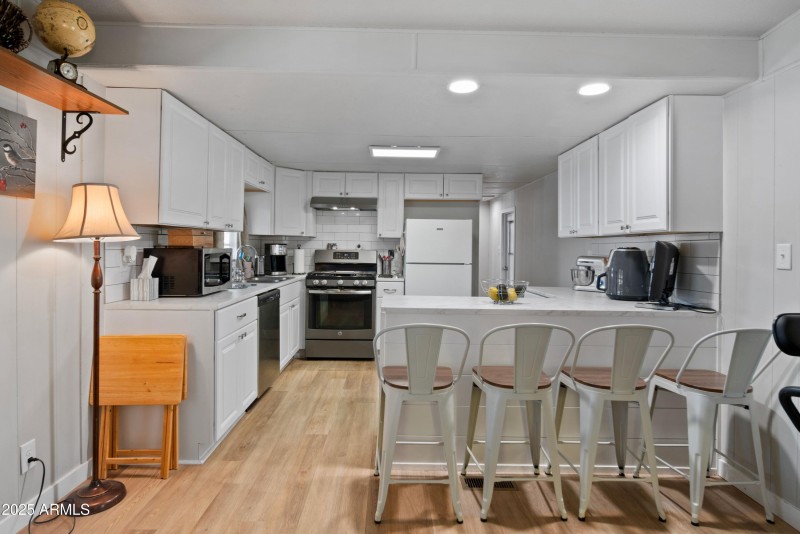 Kitchen 1