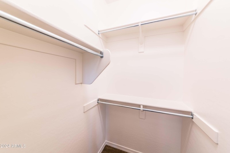 Bedroom2Closet